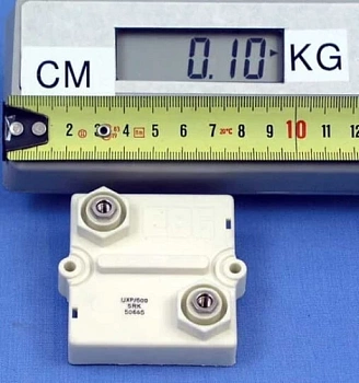 Резистор выходного фильтра UXP600