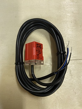 LMF4-3005NA Индуктивный датчик 